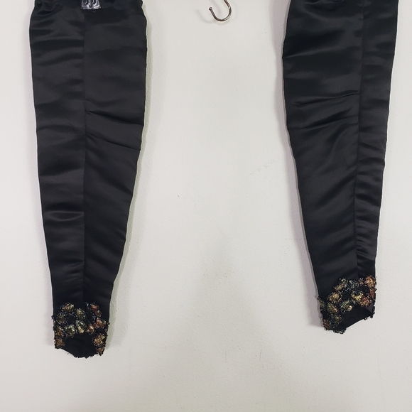 Menekshe black silk gown beaded appliqué formal - Picture 10 of 11